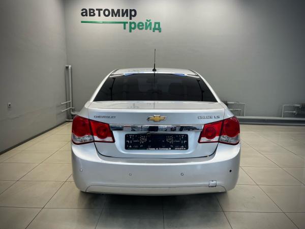 Chevrolet Cruze, I