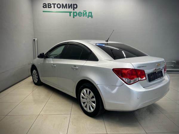 Chevrolet Cruze, I