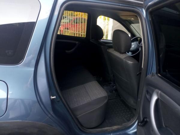 Renault Duster, I