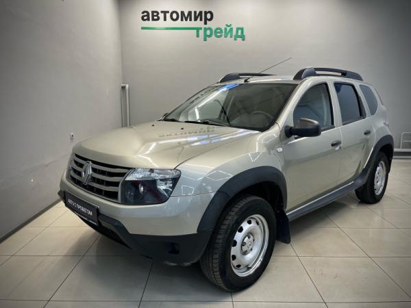 Renault Duster, I