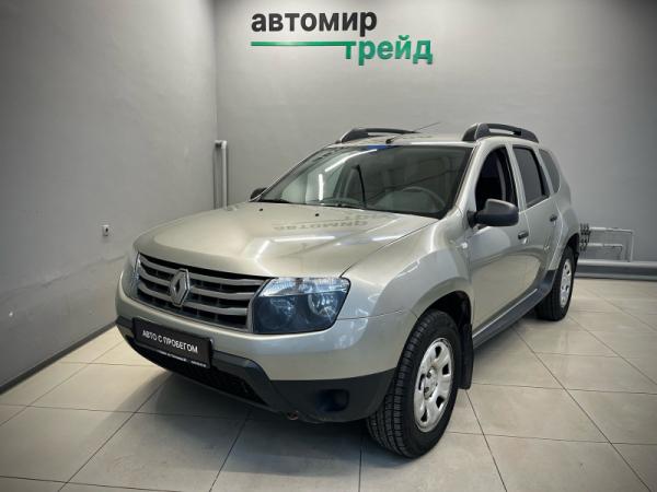 Renault Duster, I