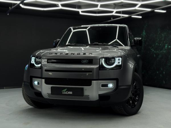 Land Rover Defender, II