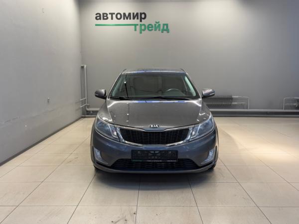 Kia Rio, III