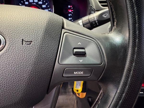 Kia Rio, III