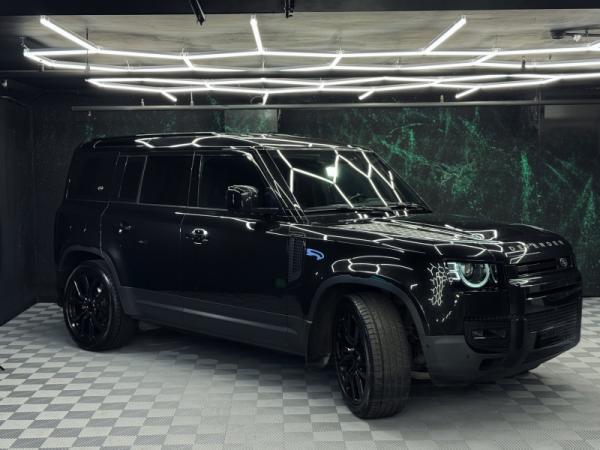 Land Rover Defender, II