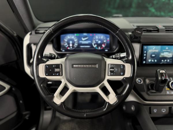 Land Rover Defender, II