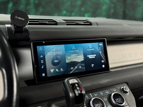 Land Rover Defender, II