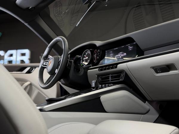 Porsche 911, VIII (992)