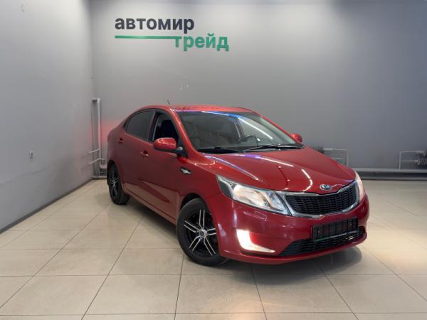 Kia Rio, III