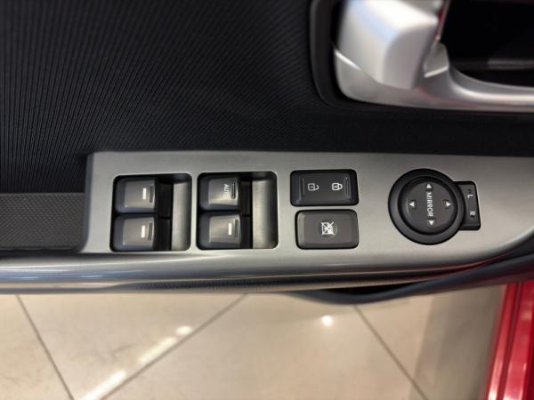 Kia Rio, III