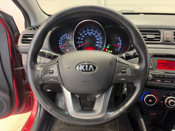 Kia Rio, III