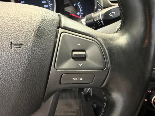 Kia Rio, III