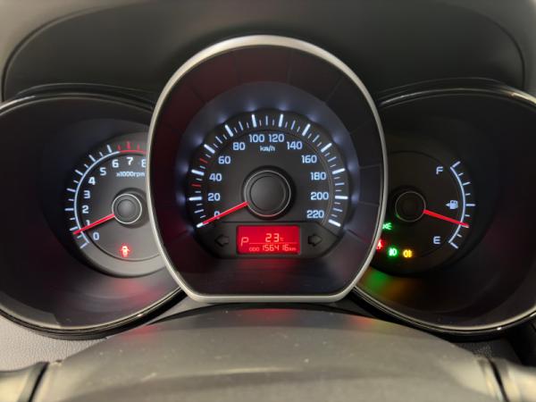 Kia Rio, III