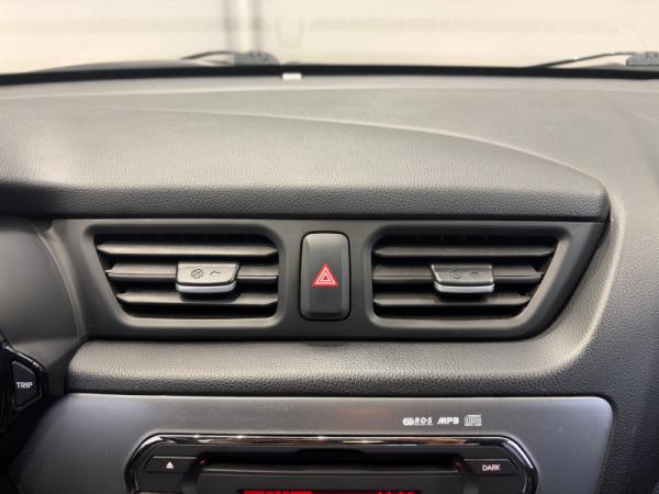 Kia Rio, III