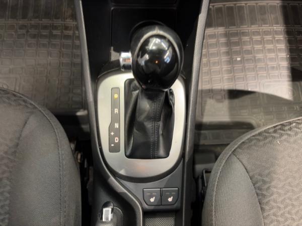 Kia Rio, III