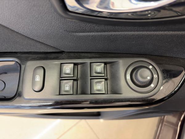 Renault Kaptur, I