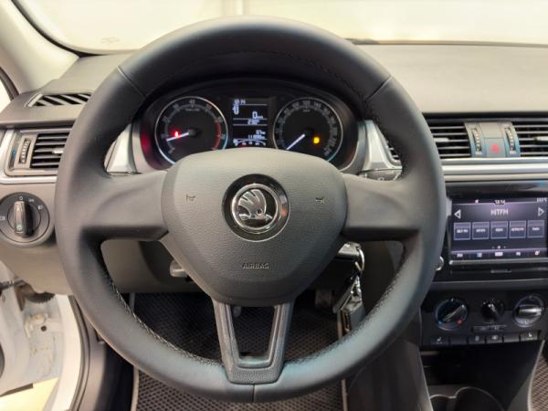 Skoda Rapid, I Рестайлинг