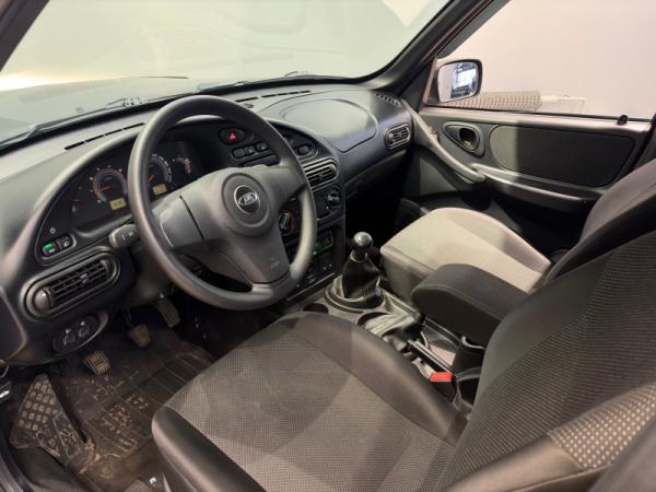 LADA (ВАЗ) Niva Travel, I