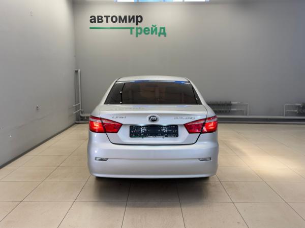 Lifan Solano, II