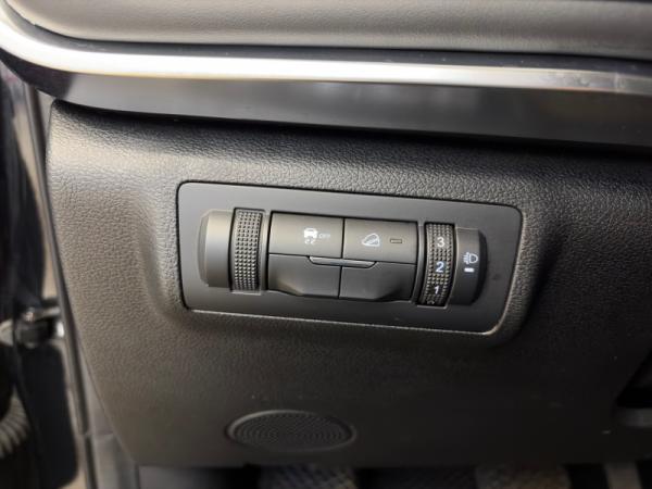 Chery Tiggo 4 Pro, I