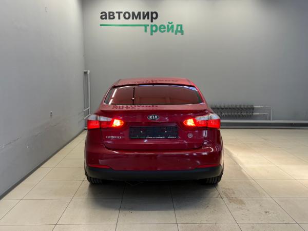 Kia Cerato, III