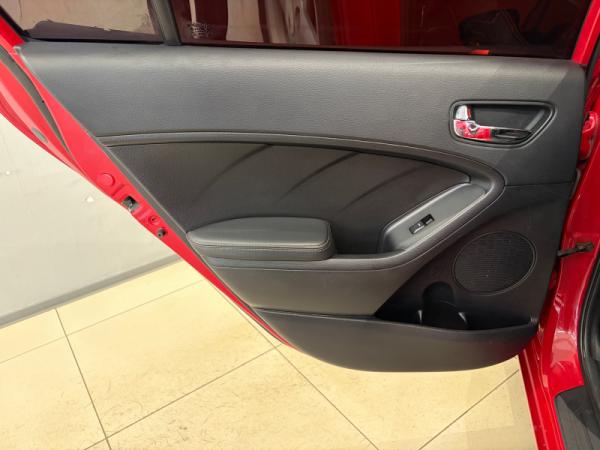 Kia Cerato, III