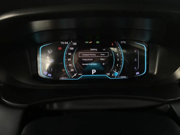 Kaiyi E5, I