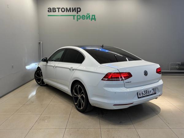Volkswagen Passat, B8