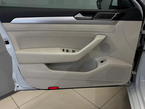 Volkswagen Passat, B8