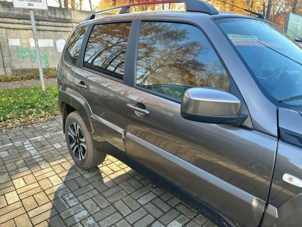 LADA (ВАЗ) Niva Travel, I