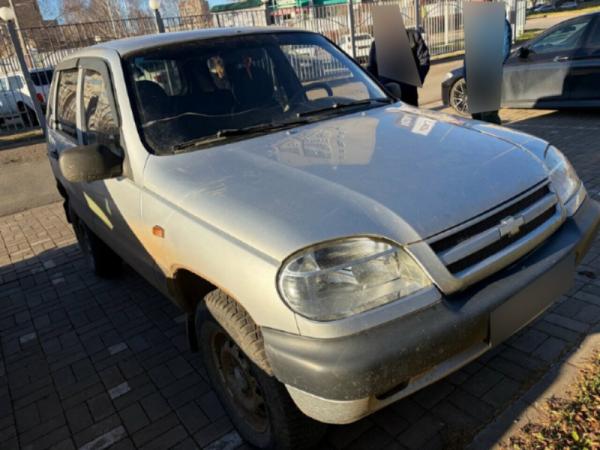 Chevrolet Niva, I