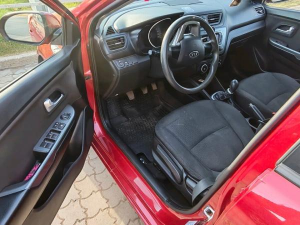 Kia Rio, III