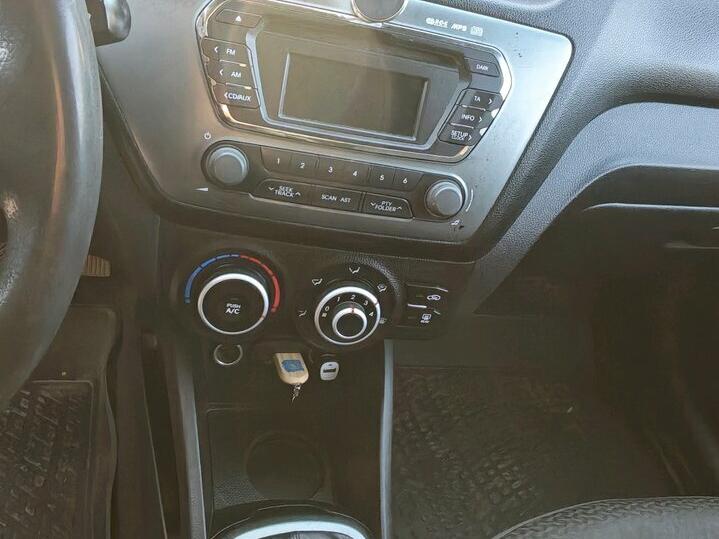 Kia Rio, III