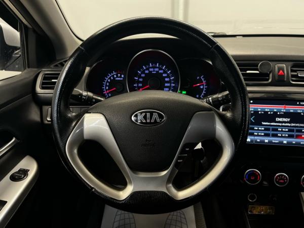 Kia Rio, III