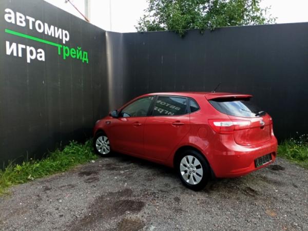 Kia Rio, III