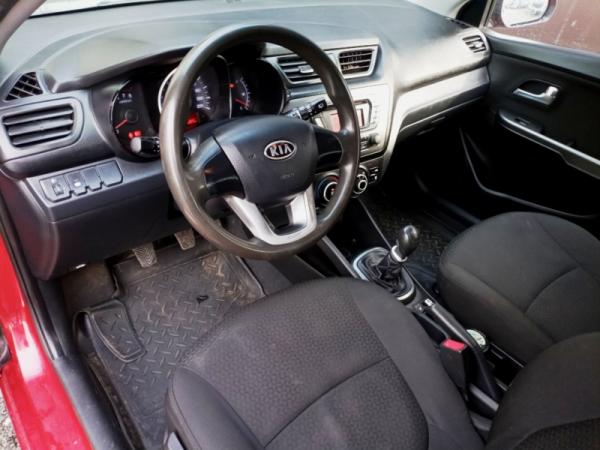 Kia Rio, III